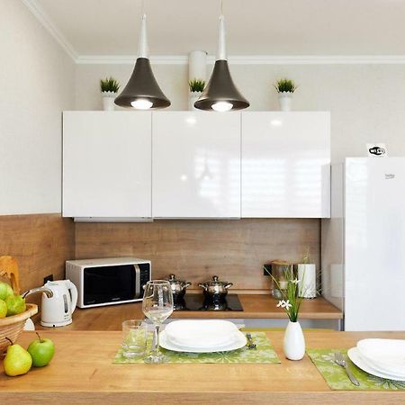 Paulmarie Apartments On Mayakovskogo Minszk Kültér fotó